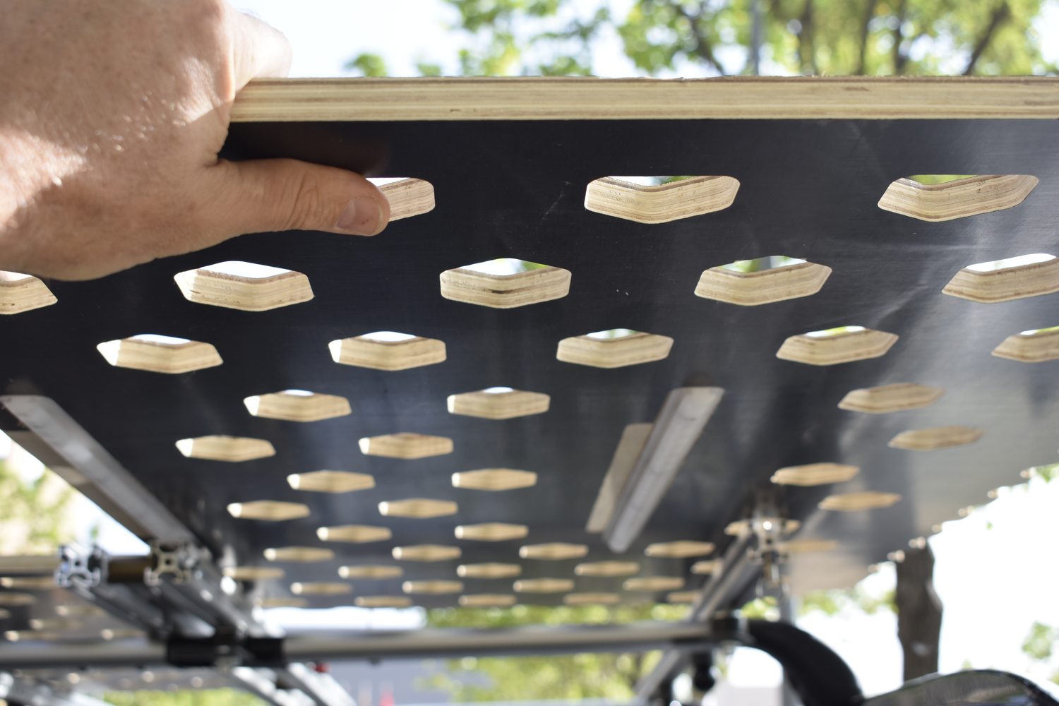 Plat4tent platform deployed